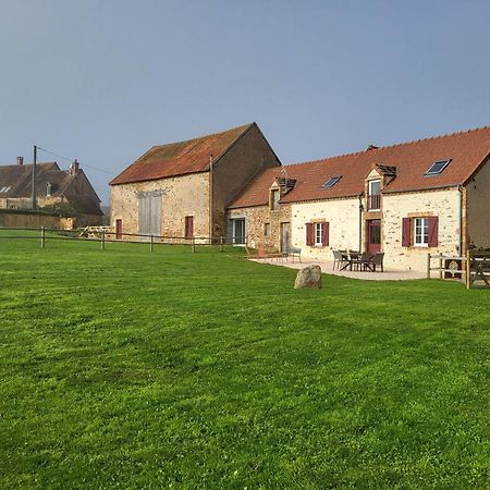 Gite Au Centre De La France Vesdun Extérieur photo