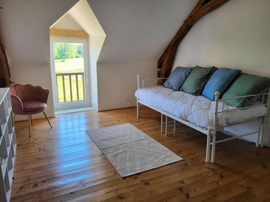 Gite Au Centre De La France Vesdun Extérieur photo